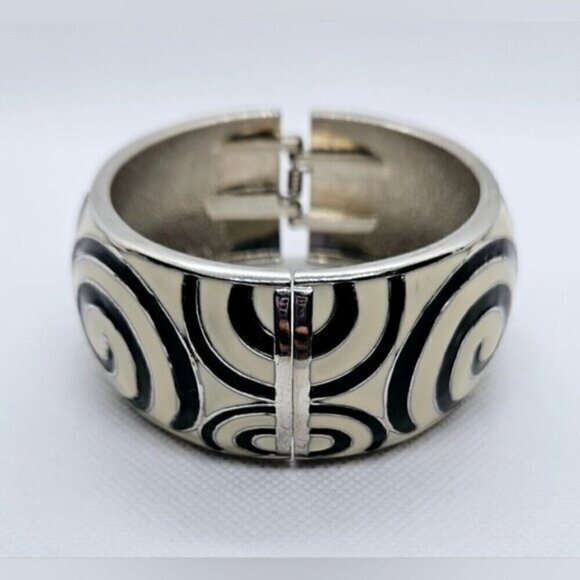 Enamel Black & Cream Swirl Design Silver Tone Hinge Cuff Bracelet - Picture 4 of 6
